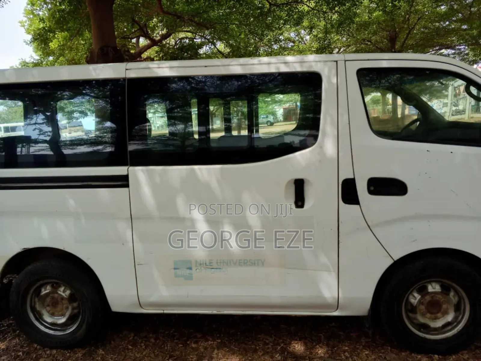 Nissan Caravan (Urvan) 2014 White
