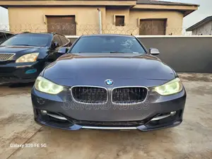 BMW 328i 2012 Blue