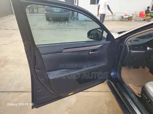 Car 2014 Blue