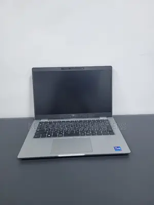 Laptop Dell Latitude 5320 32GB Intel Core i7 SSD 256GB