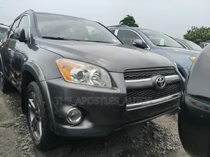 Toyota RAV4 3.5 4x4 2011 Gray