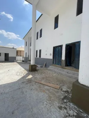 3bdrm Block of Flats in Gwarinpa for rent