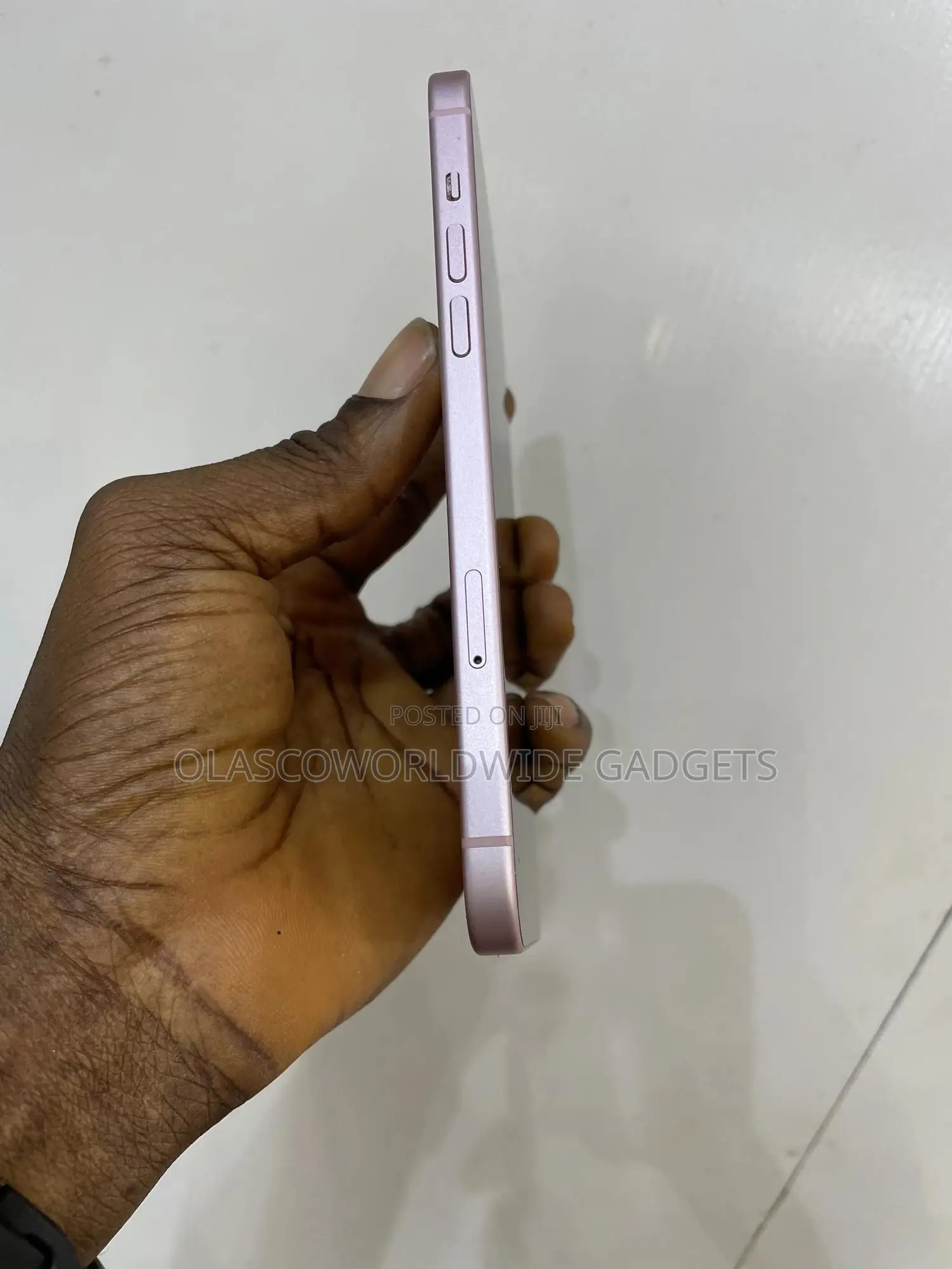 Apple iPhone 15 Plus 128 GB Pink
