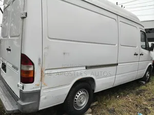Mercedes-Benz Sprinter 2004 White