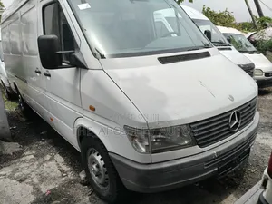 Mercedes-Benz Sprinter 2011 White