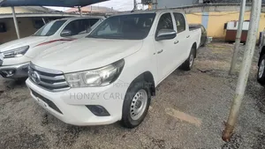 Toyota Hilux Revo Double Cab Deisel 2.8 AWD 2018 White