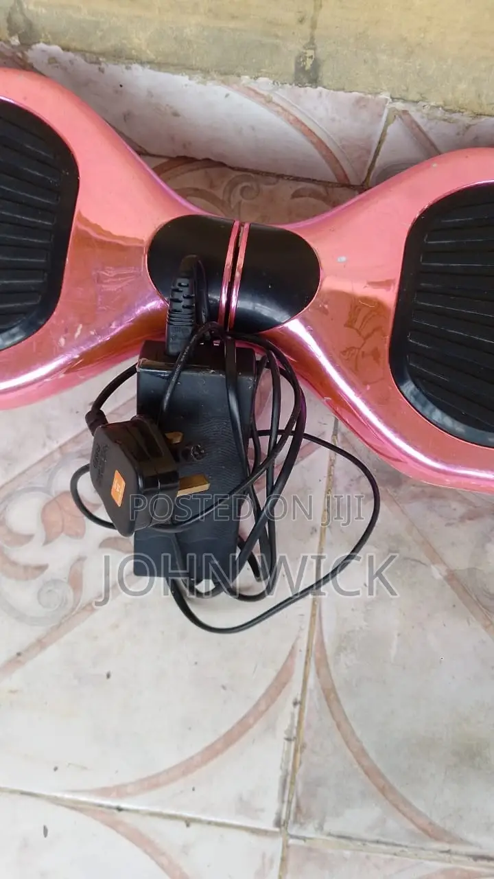 Foreign Used Hoverboard With Bluetooth Led Lights