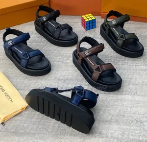 Original Luxury Louis Vuitton Collection Sandals Well Banded Package