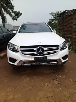 Mercedes-Benz GLE-Class 2017 White