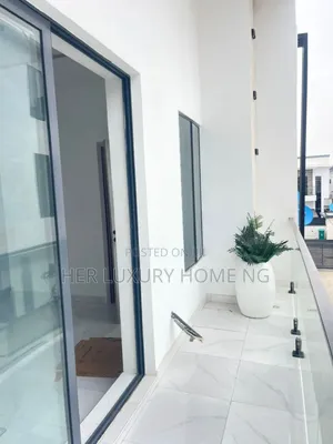 1bdrm Shared Apartment in Western, Ikota for rent