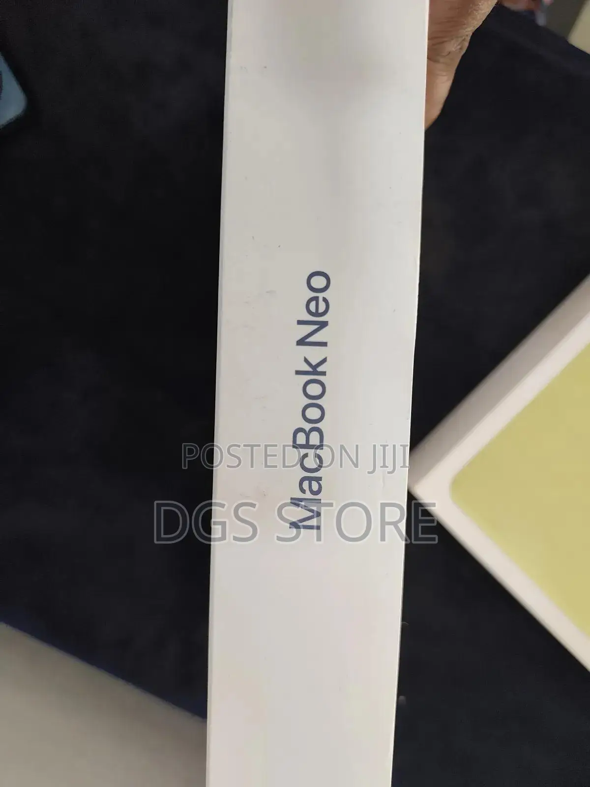 New Laptop Apple MacBook 8GB SSD 256GB
