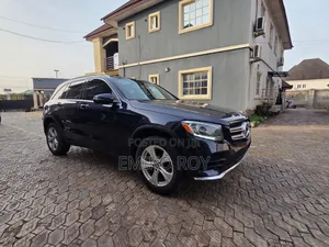 Mercedes-Benz GLC-Class 2017 Black