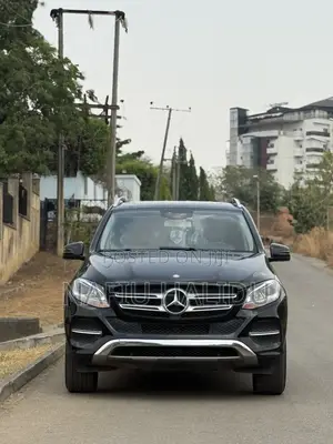 Mercedes-Benz GLE-Class 2017 Black