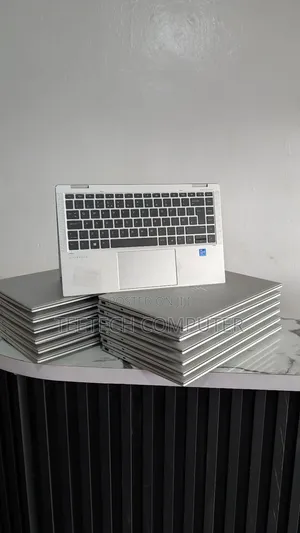 Laptop HP EliteBook 1040 G8 32GB Intel Core i7 SSD 512GB