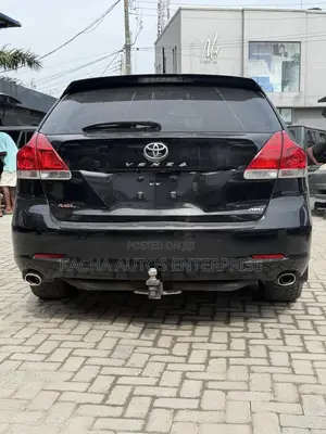 Toyota Venza V6 AWD 2010 Black