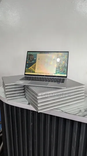 Laptop HP EliteBook 1040 G8 32GB Intel Core i7 SSD 2T