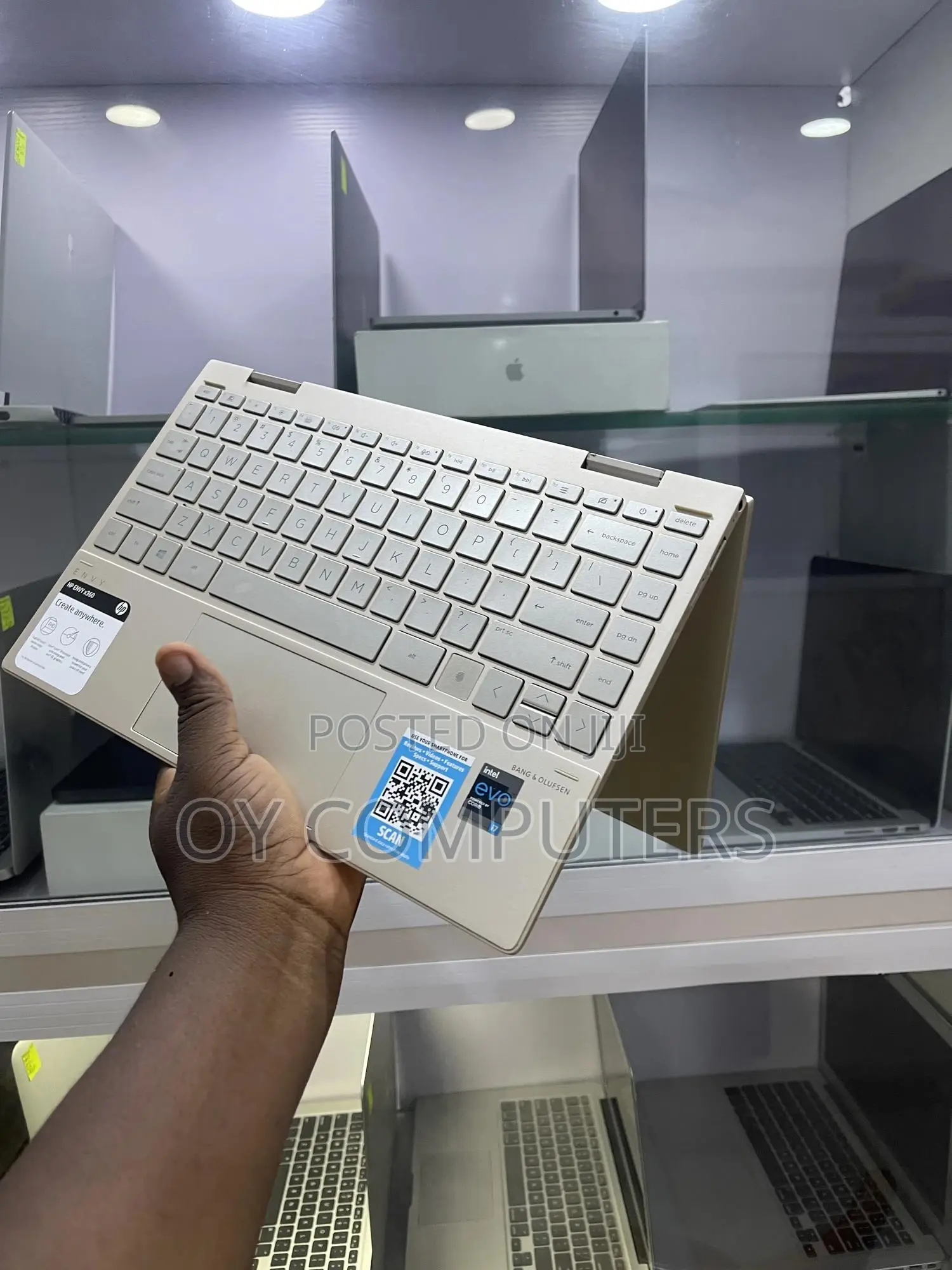 Laptop HP Envy x360 8GB Intel Core i7 SSD 512GB