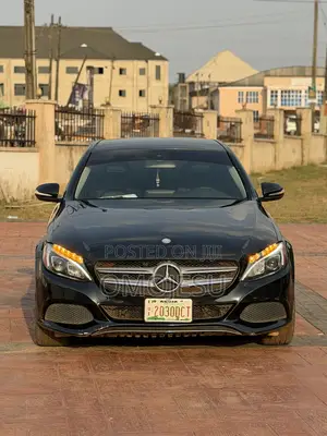Mercedes-Benz C300 Sport 4Matic Sedan AWD (2.0L 4cyll 7A) 2016 Black