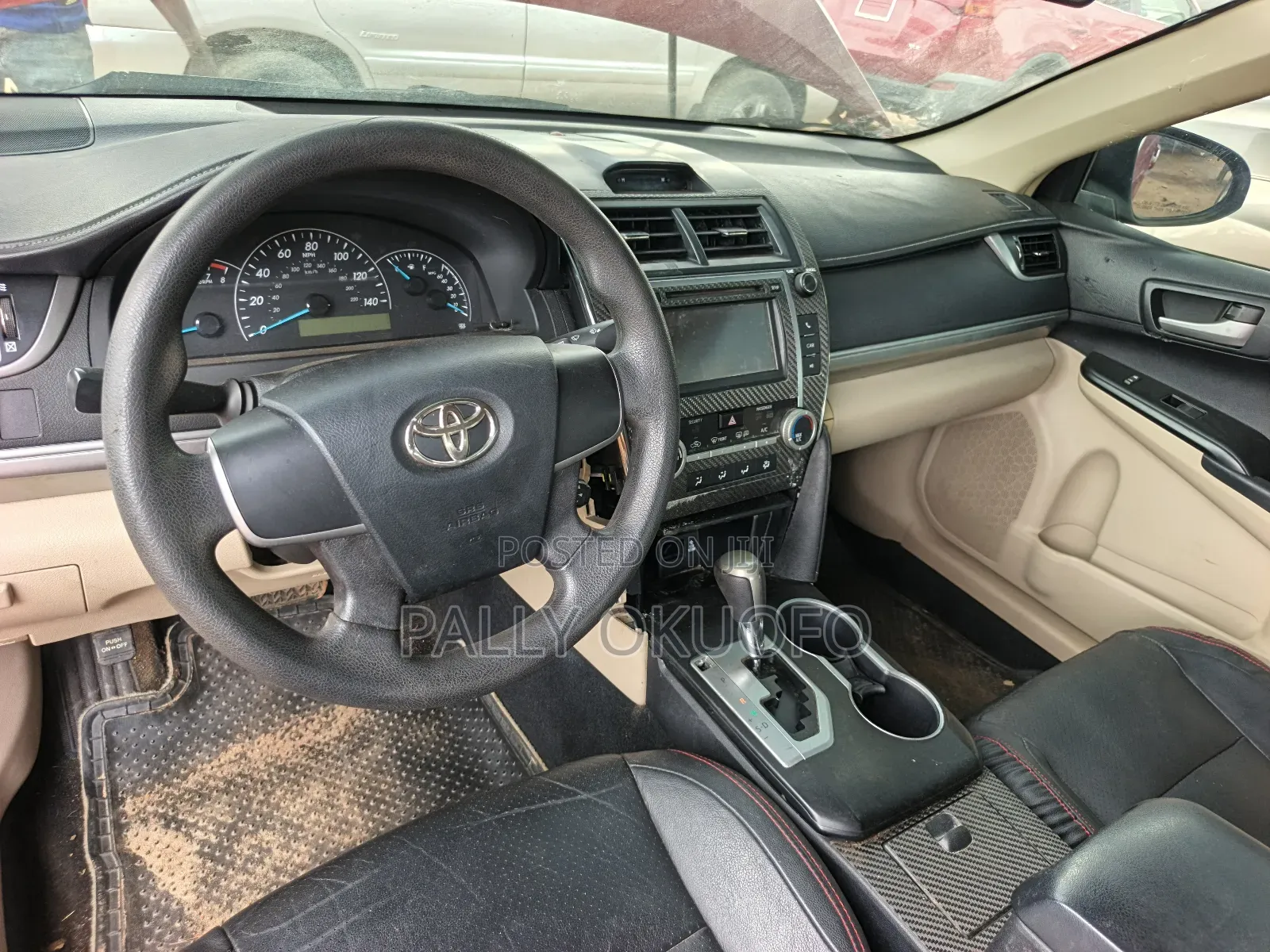 Toyota Camry LE 4dr Sedan (2.5L 4cyl 6A) 2013 Red