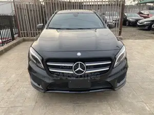 Mercedes-Benz GLA 250 2016 Black