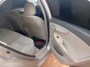 Toyota Corolla 2008 Gold