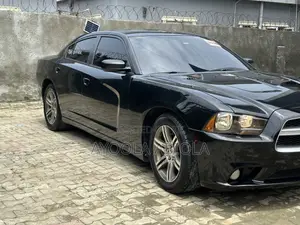 Dodge Charger SE 2013 Black