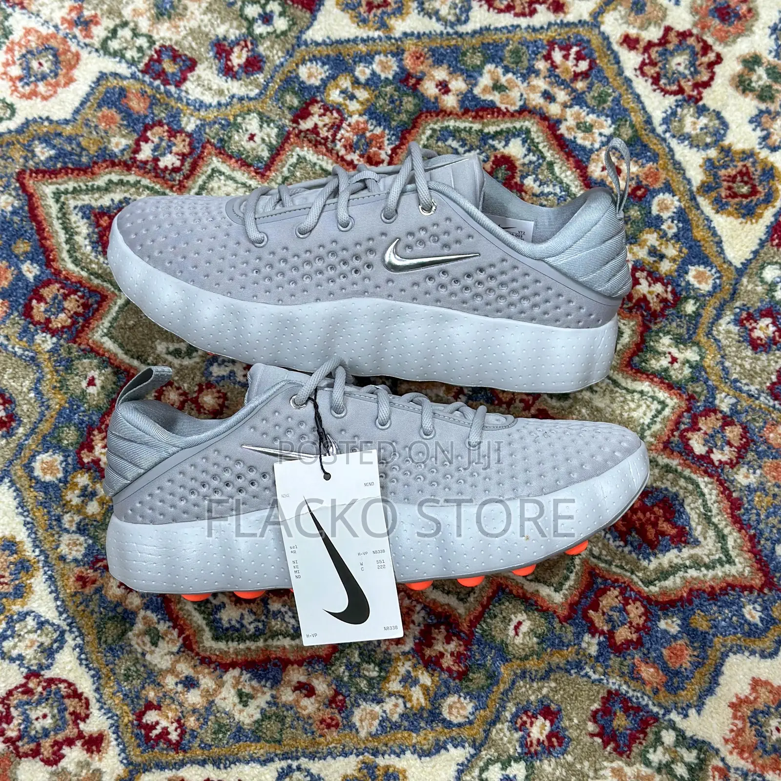 Original Nike Mind 002 Sneakers