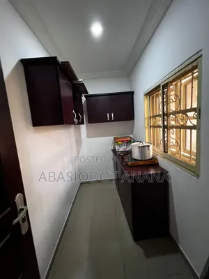 3bdrm Duplex in Ewethousing Estate, Uyo for rent