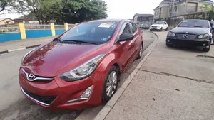 Hyundai Elantra SE 4dr Sedan (1.8L 4cyl 6A) 2015 Red
