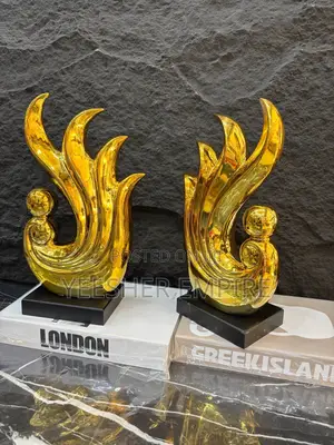 Gold Swirl Home Decor Ornament