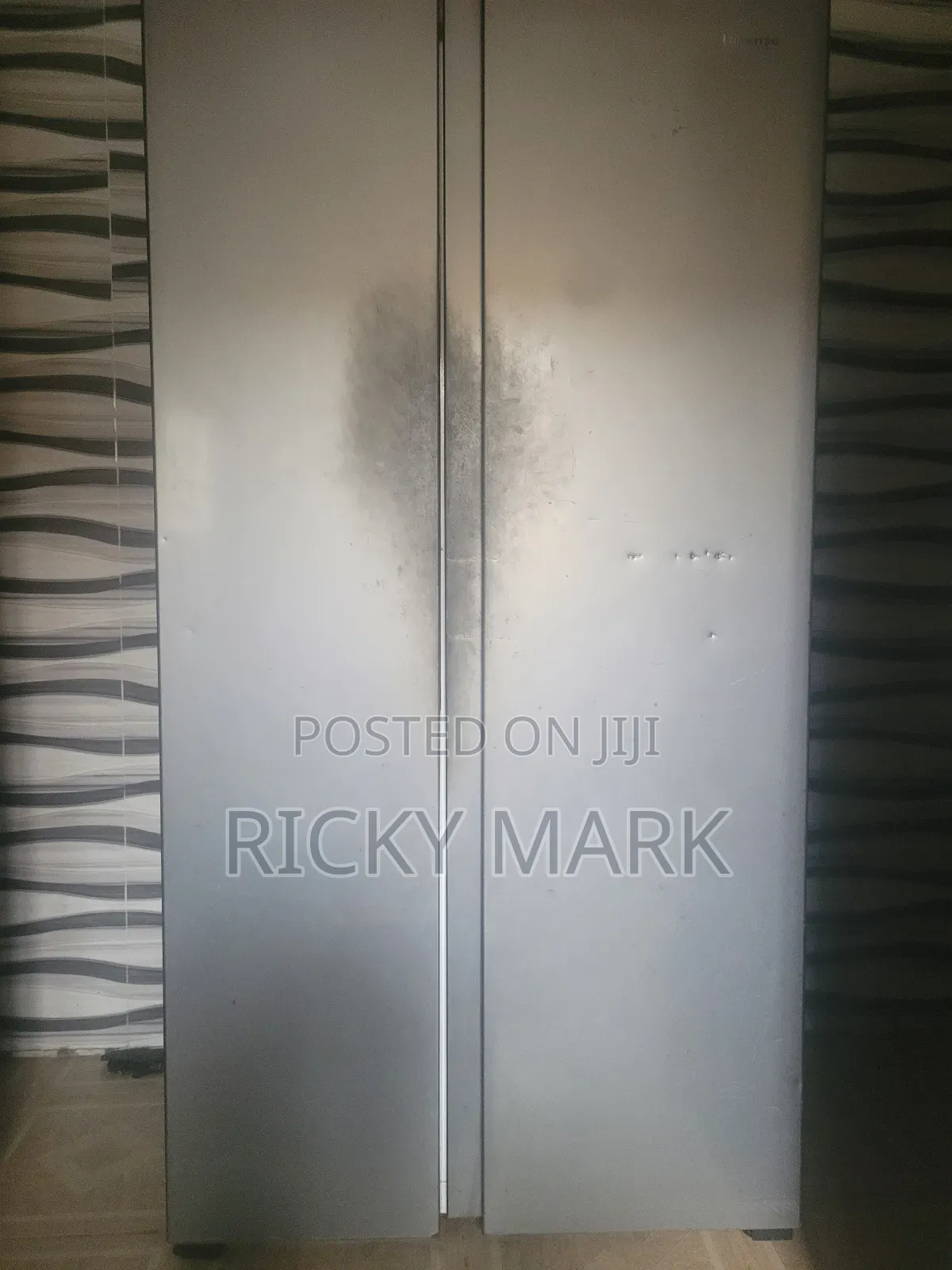 Hisenss Side by Side Fridge
