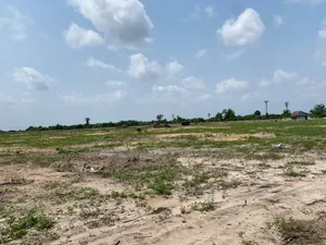 Strategically Located Prime Executive 5 Plots