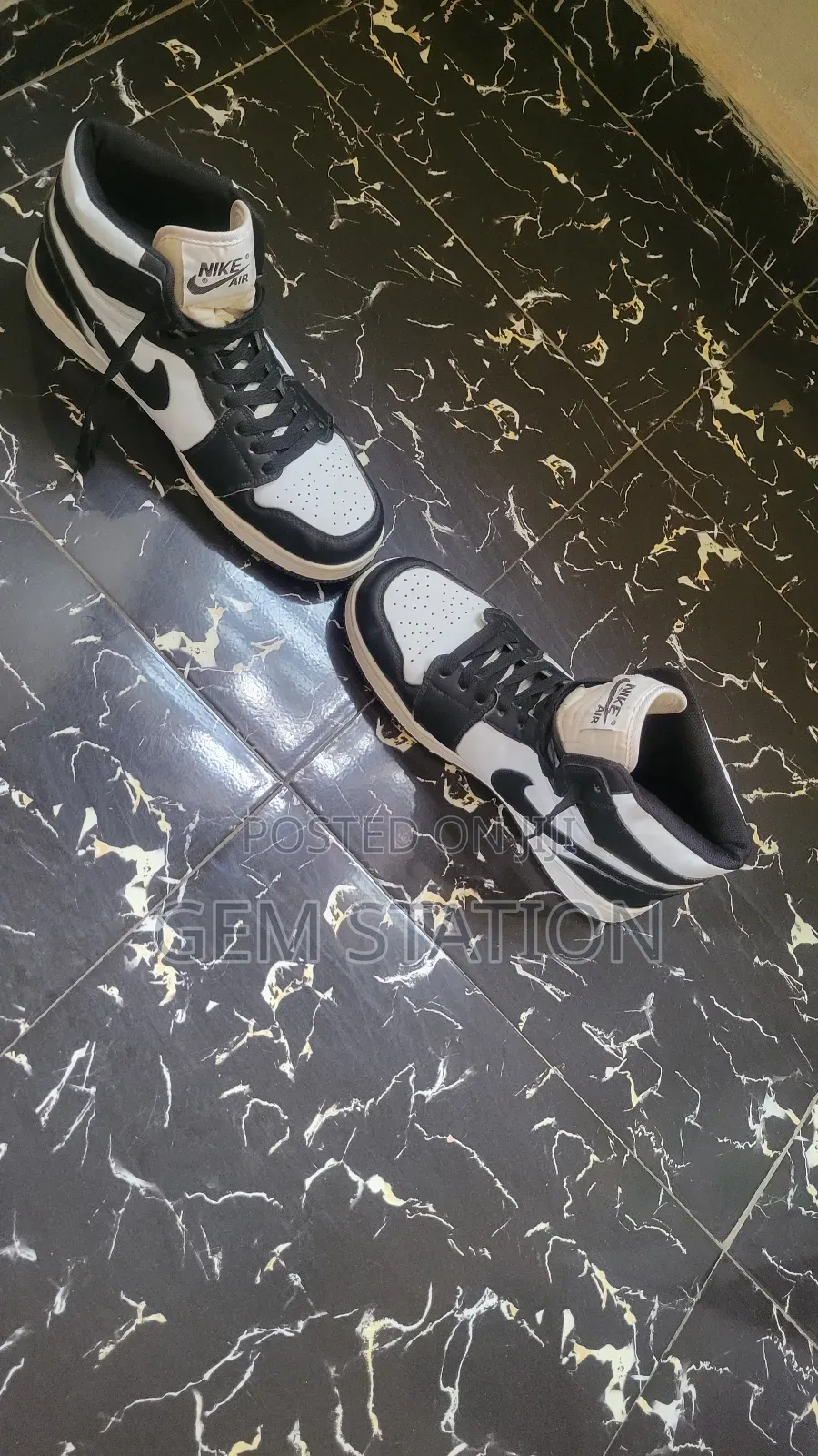 Air Jordan 1