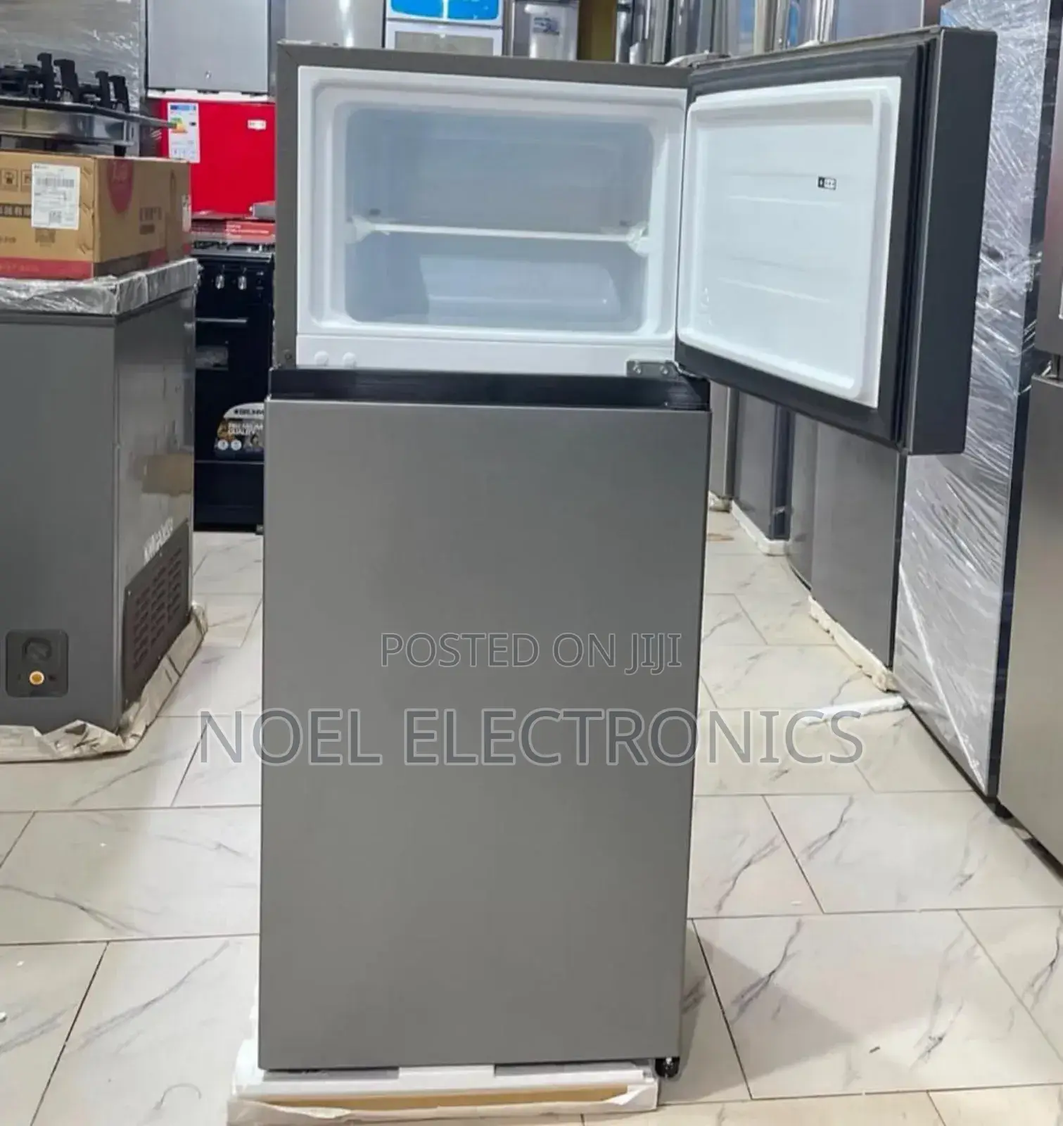 Hisense 124 Liters Double Top-Freezer Refrigerator