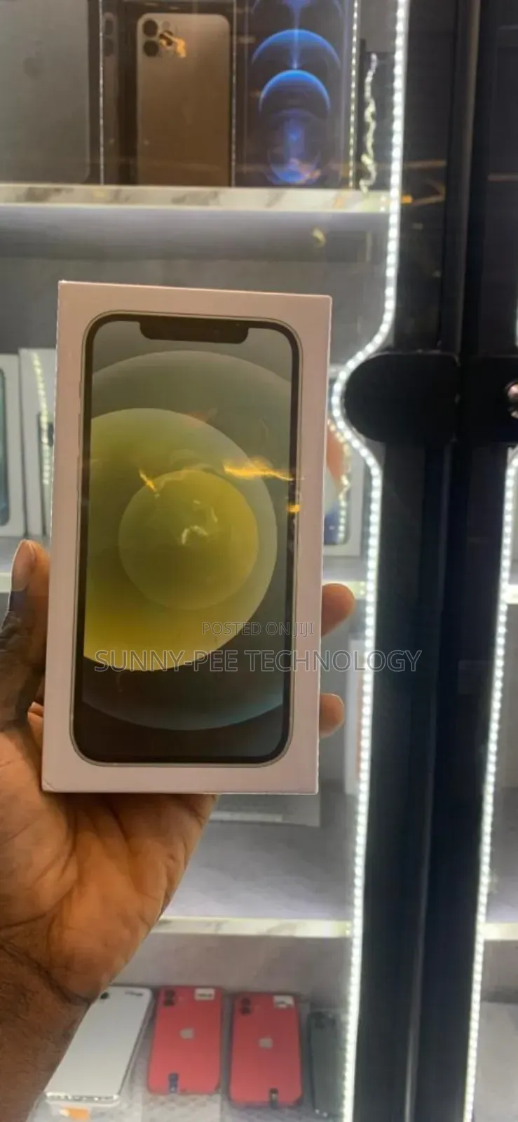New Apple iPhone 12 64 GB White