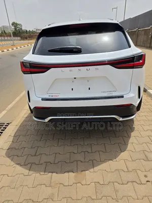 Lexus NX 450h+ F SPORT Handling AWD 2023 White