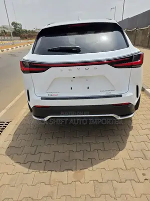 Lexus NX 450h+ F SPORT Handling AWD 2023 White