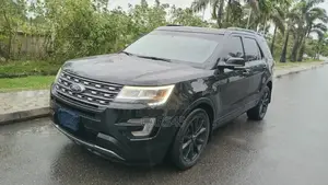 Ford Explorer XLT 4dr 4x4 (2.3L 4cyl 6A) 2017 Black