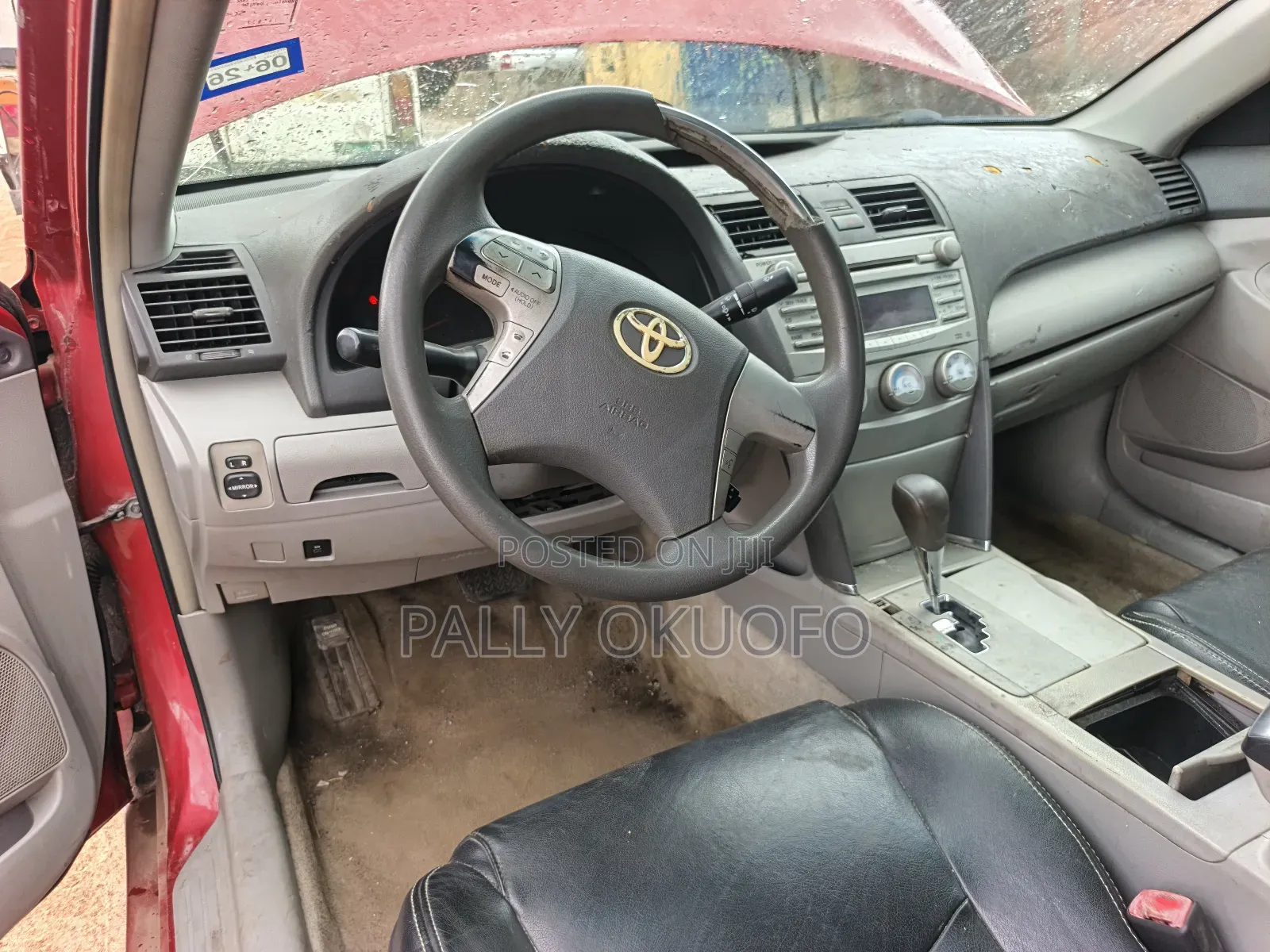 Toyota Camry LE 4dr Sedan (2.5L 4cyl 6AM) 2010 Red