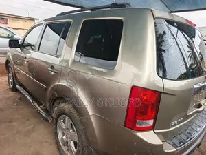Honda Pilot EX 4dr SUV (3.5L 6cyl 5A) 2009 Gold