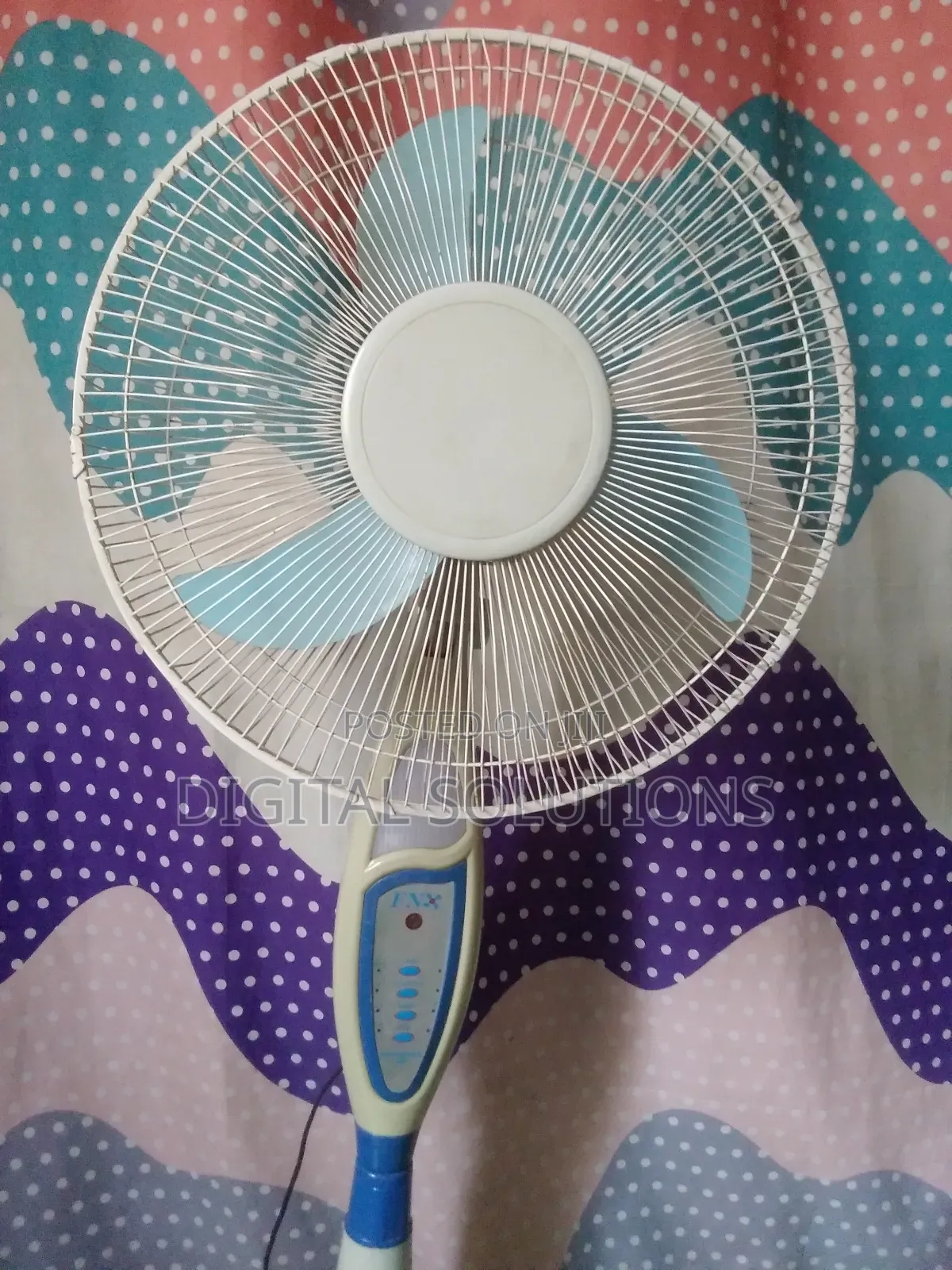 18" Rechargeable Standing Fan.