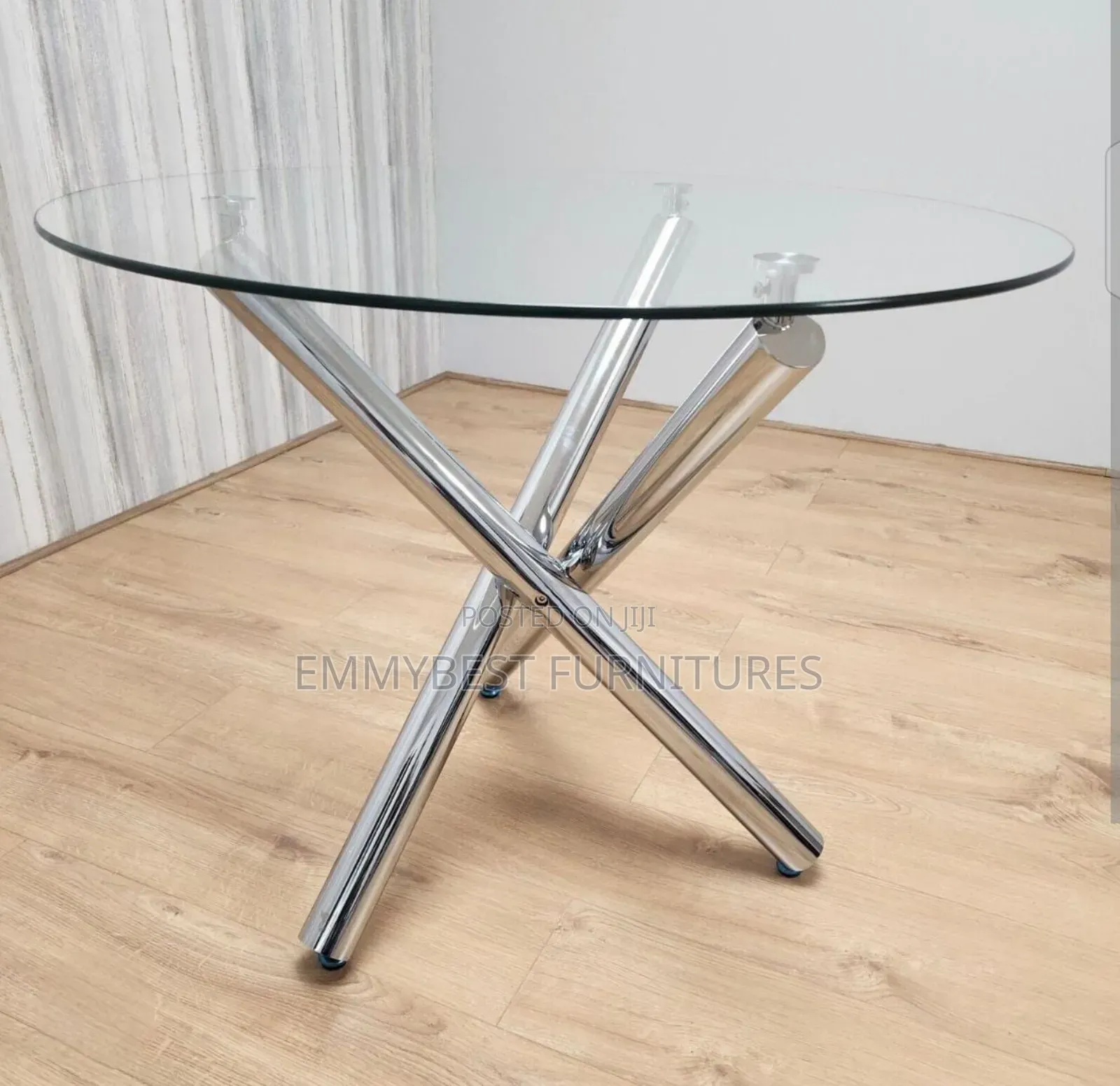 Unique Quality Dinning Table.