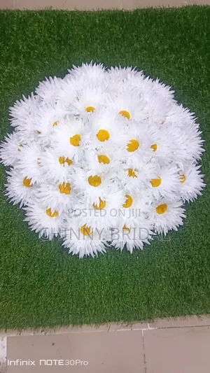 Unique White Wreath