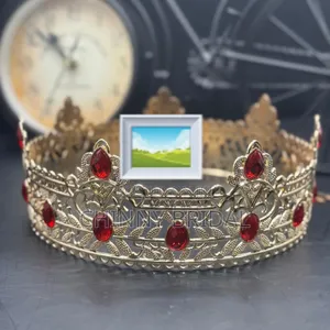 Men Crown With A Touch Of Red