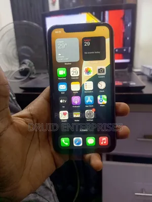 Apple iPhone XR 64 GB Black