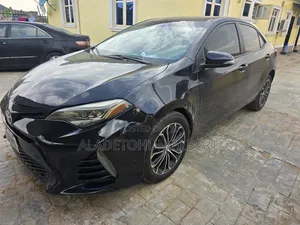 Toyota Corolla 2014 Black