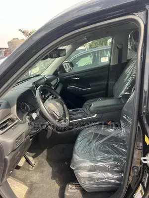 Toyota Highlander XLE 2021 Black