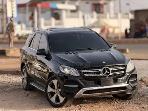 Mercedes-Benz GLE-Class 2017 Black