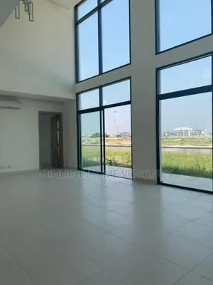 6bdrm Duplex in Mayeigun Beach for rent