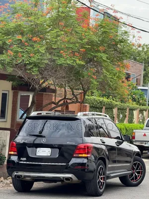 Mercedes-Benz GLK-Class 2010 Black